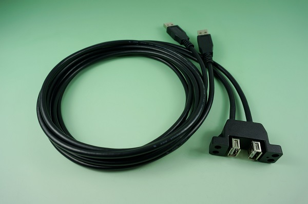 GR10614-005  USB A 公 to USB A 母 1