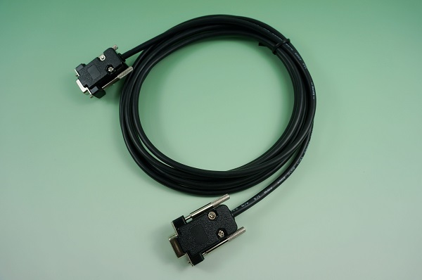 GR10605-006  D-SUB 9P to D-SUB 9P CABLE 1