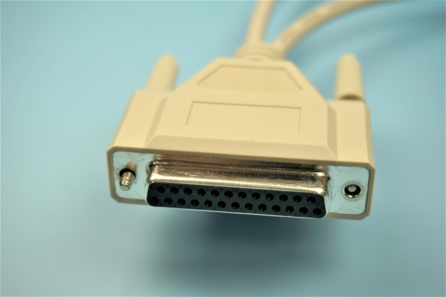 GR10605-013 D-SUB Y Cable 3
