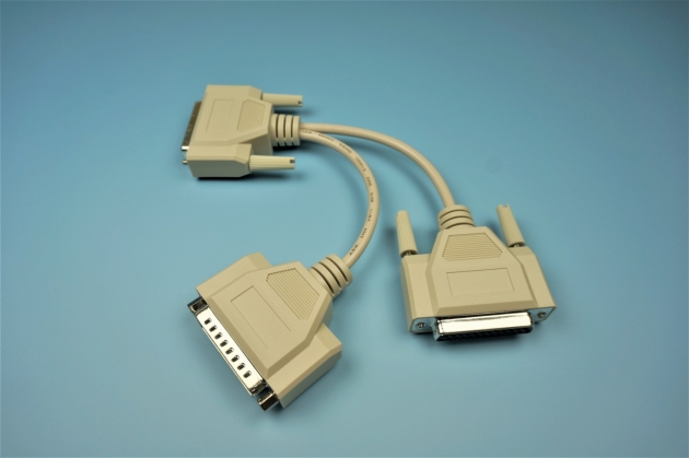 GR10605-013 D-SUB Y Cable 1